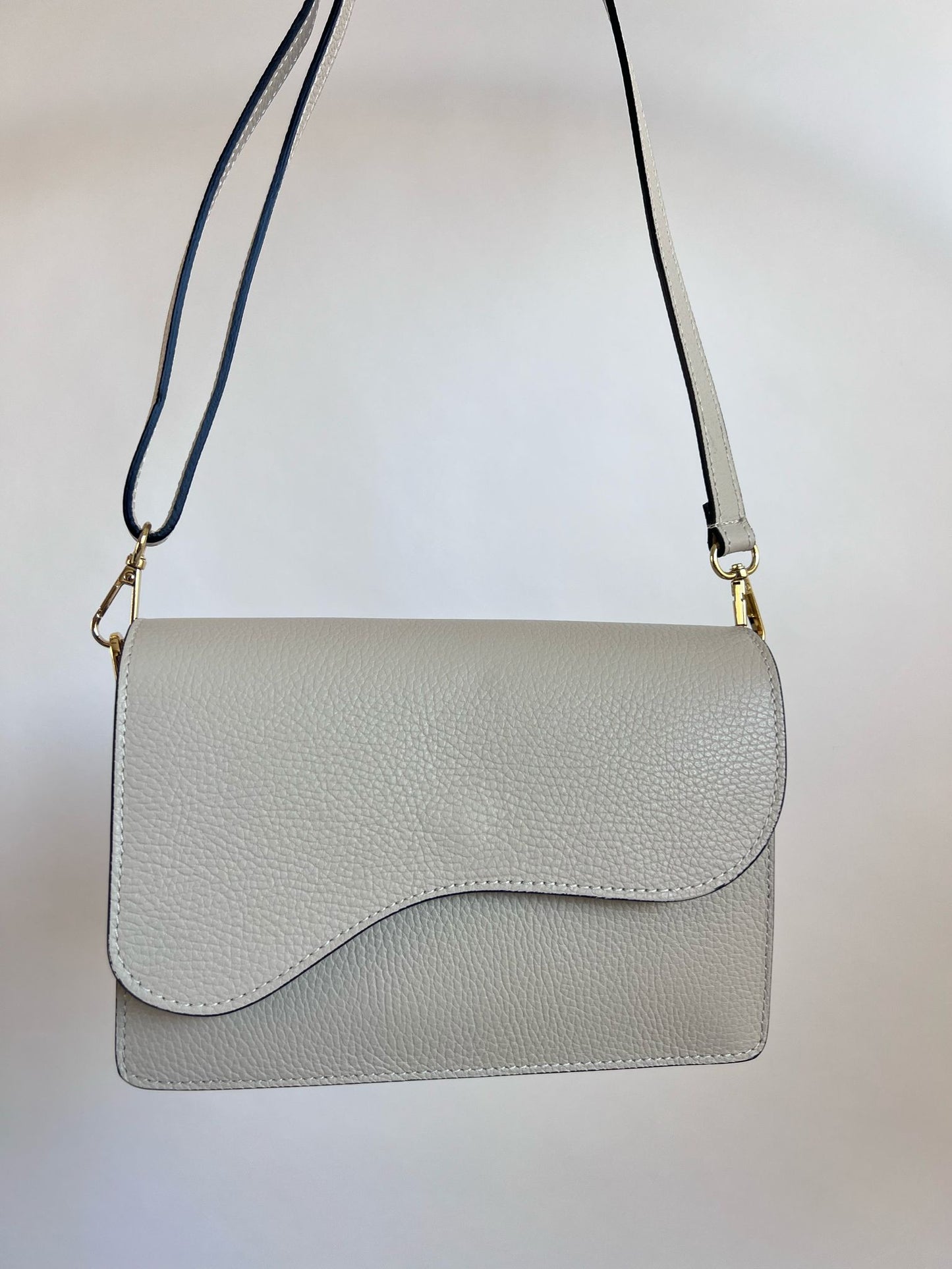 Nena Bag | 100% Leather | Multiple Variants