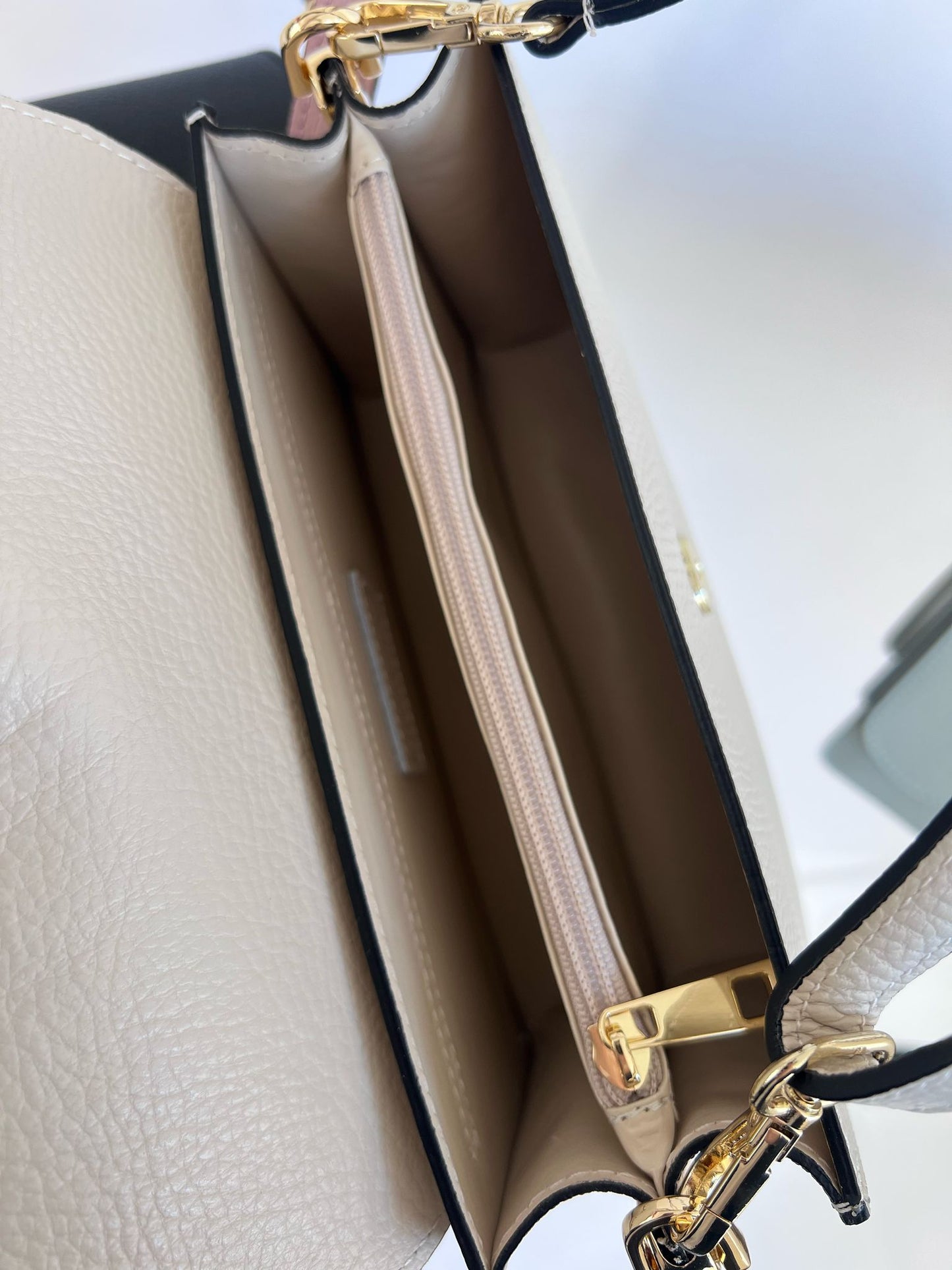Nena Bag | 100% Leather | Multiple Variants